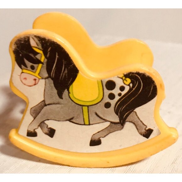 Vintage 1972 Fisher Price Lov Toys Yellow Rocking Horse Chair Dollhouse Furnitur - Picture 2 of 14